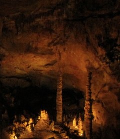 _!_Cave_Big_Room_Closeup_sm